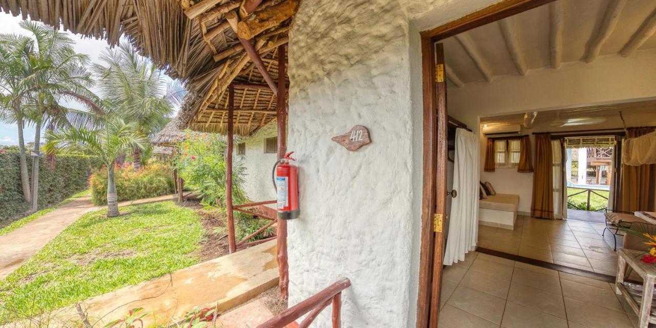 Karafuu Beach Resort & Spa Pingwe Esterno foto
