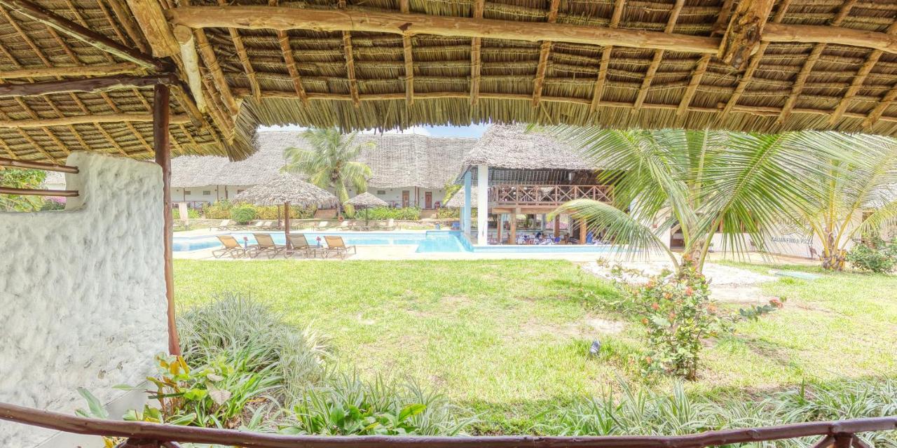 Karafuu Beach Resort & Spa Pingwe Esterno foto