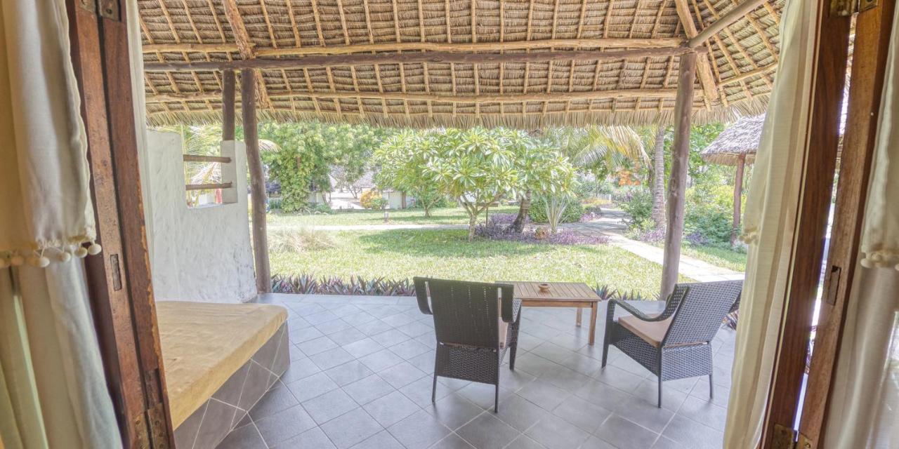 Karafuu Beach Resort & Spa Pingwe Esterno foto